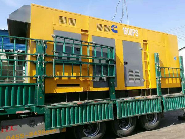 登封测量水冷式机油散热器密封件尺寸时的注意事项有哪些？