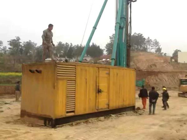 登封如何判断水冷式机油散热器密封件是否需要更换？